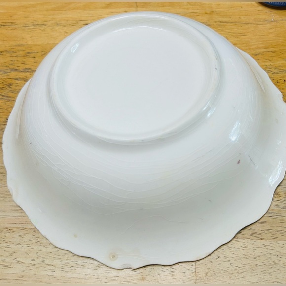 Antique bowl, ? Unmarked RS Prussia. Gold trim, large oak tree with leaves. - Picture 2 of 4